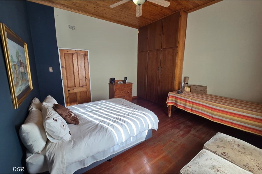 4 Bedroom Property for Sale in Herlear Northern Cape